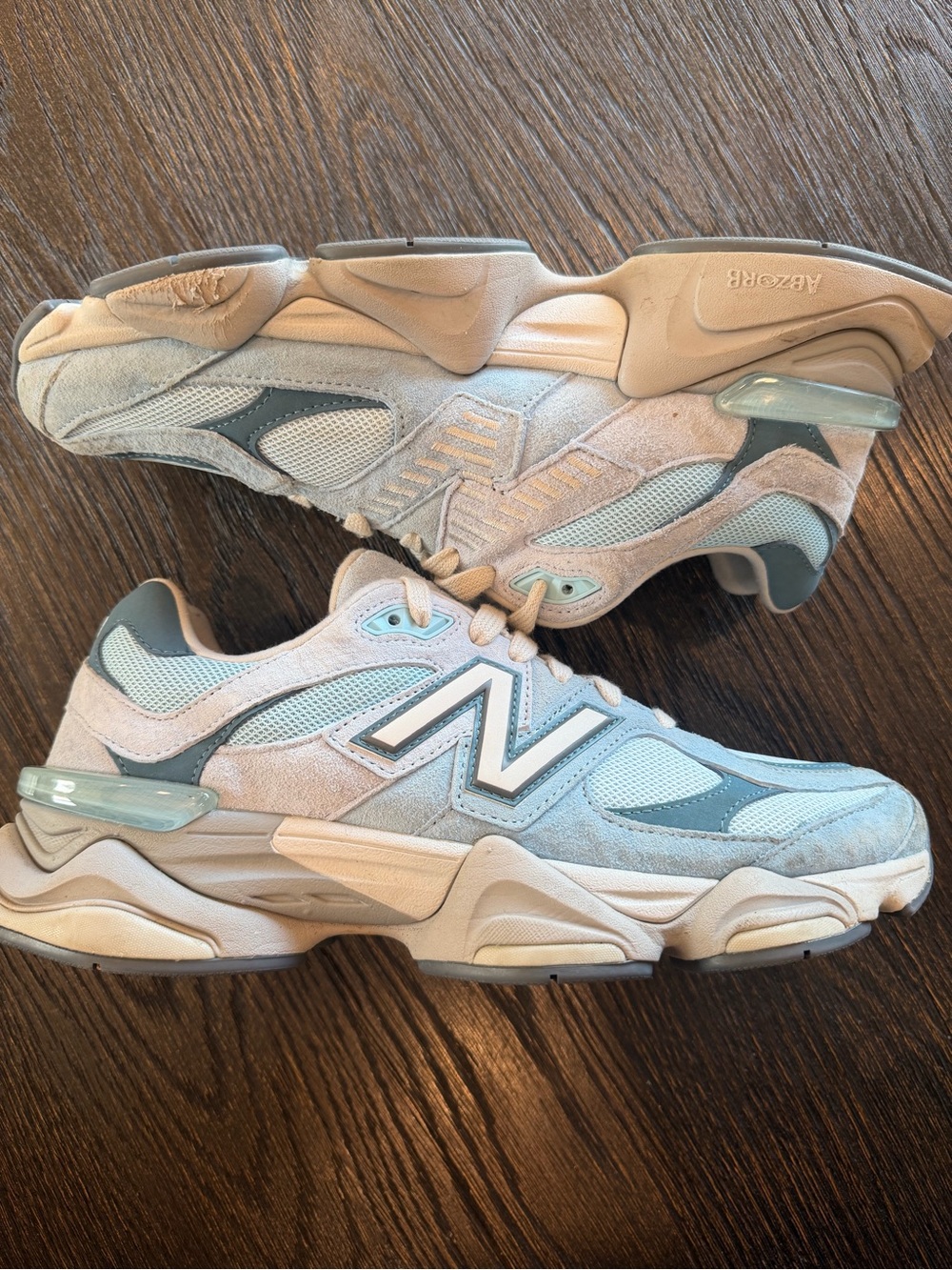 New Balance 9060 Chrome Blue Size 11 USED
